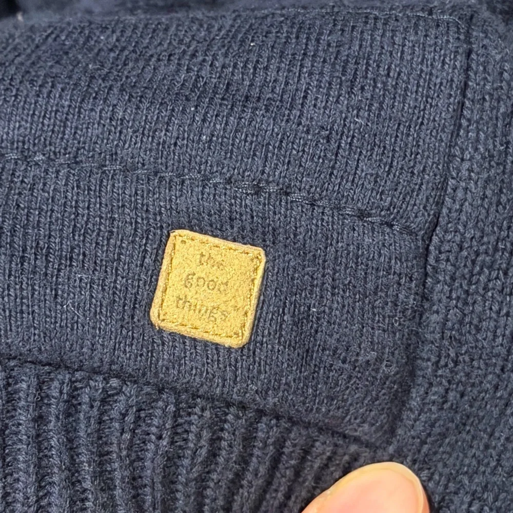 Zara kid’s zip up sweater